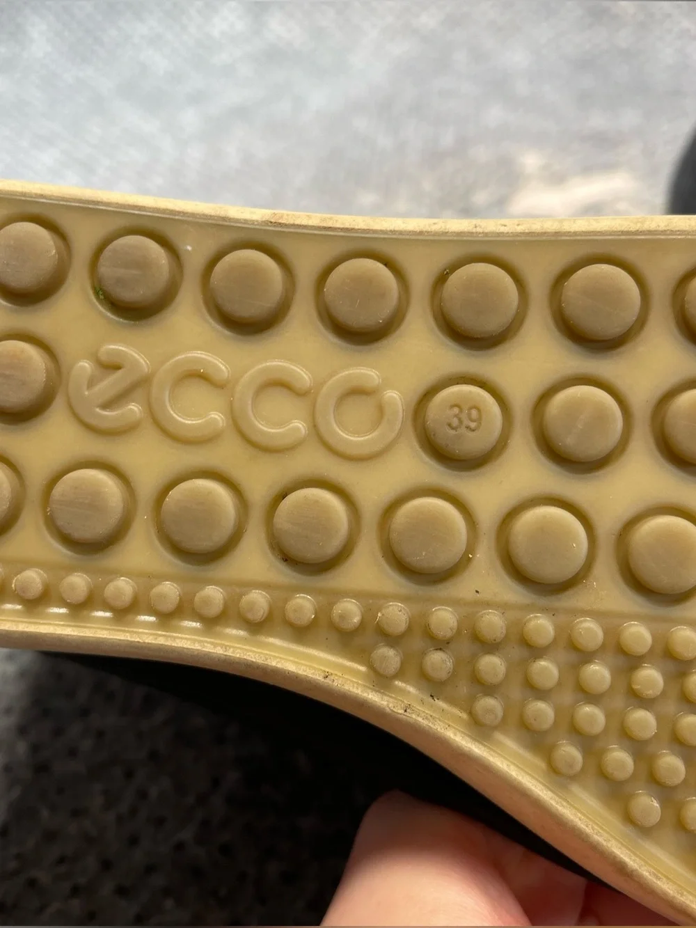 Ecco soft high